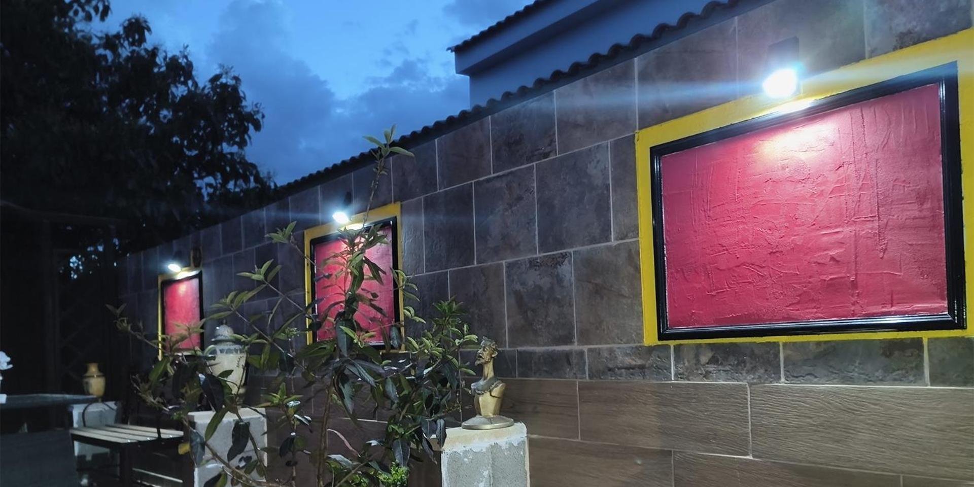 La Casa De Huespedes Puebla de Vallbona Exterior foto